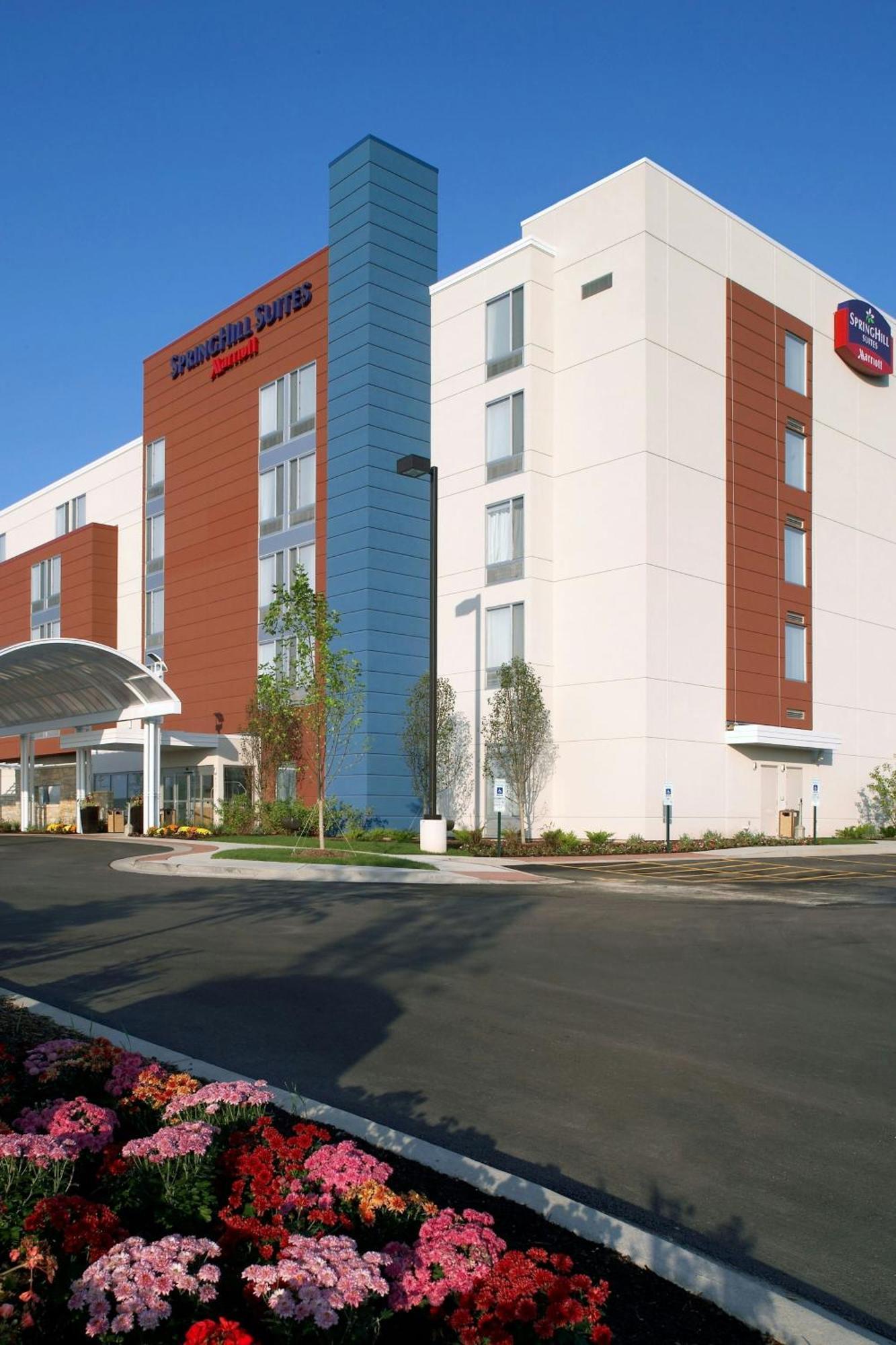 Springhill Suites By Marriott Chicago Waukegan/Gurnee Екстер'єр фото
