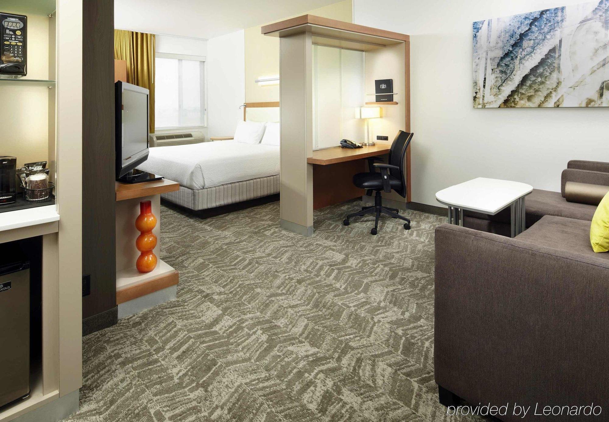 Springhill Suites By Marriott Chicago Waukegan/Gurnee Екстер'єр фото