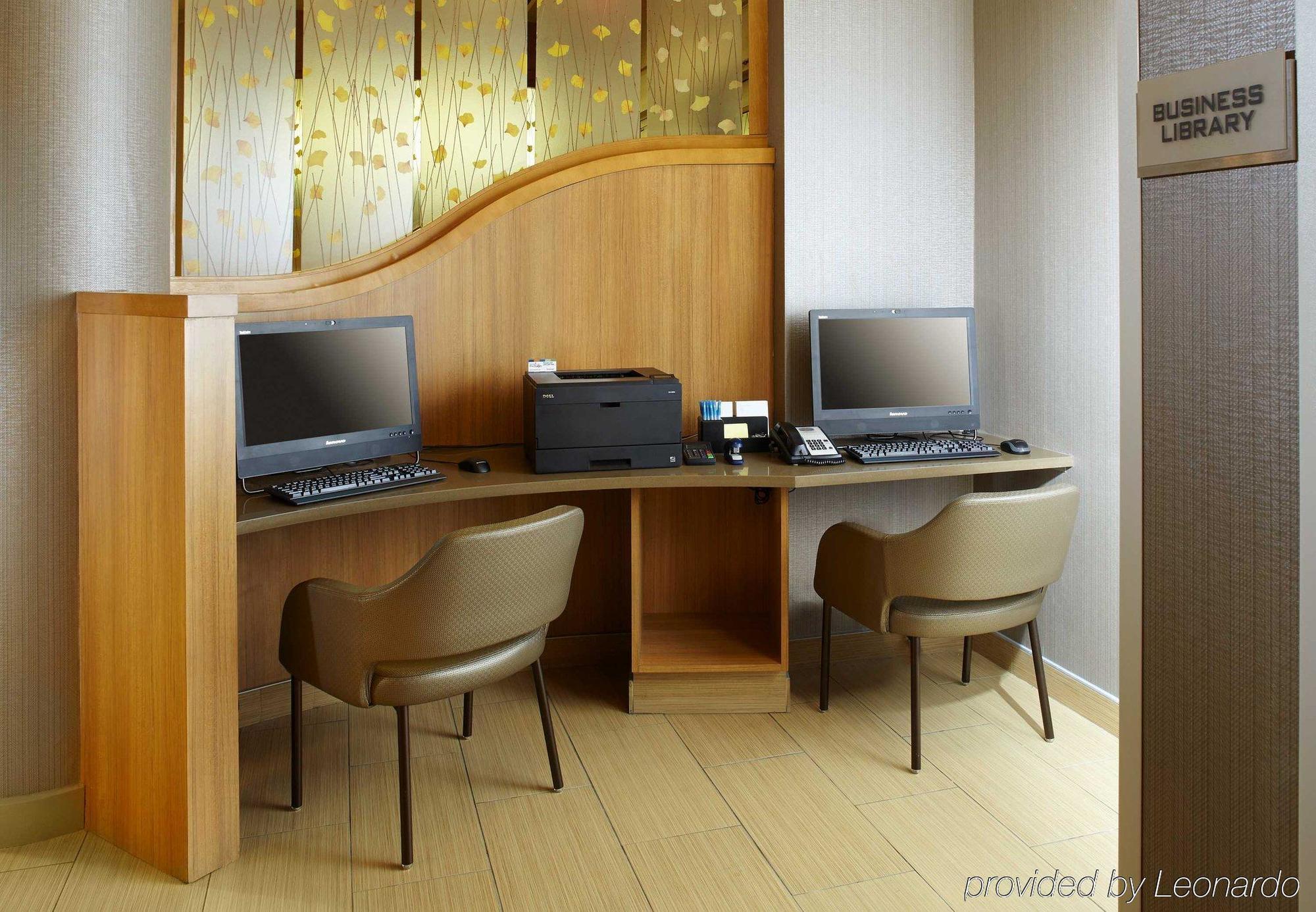 Springhill Suites By Marriott Chicago Waukegan/Gurnee Екстер'єр фото